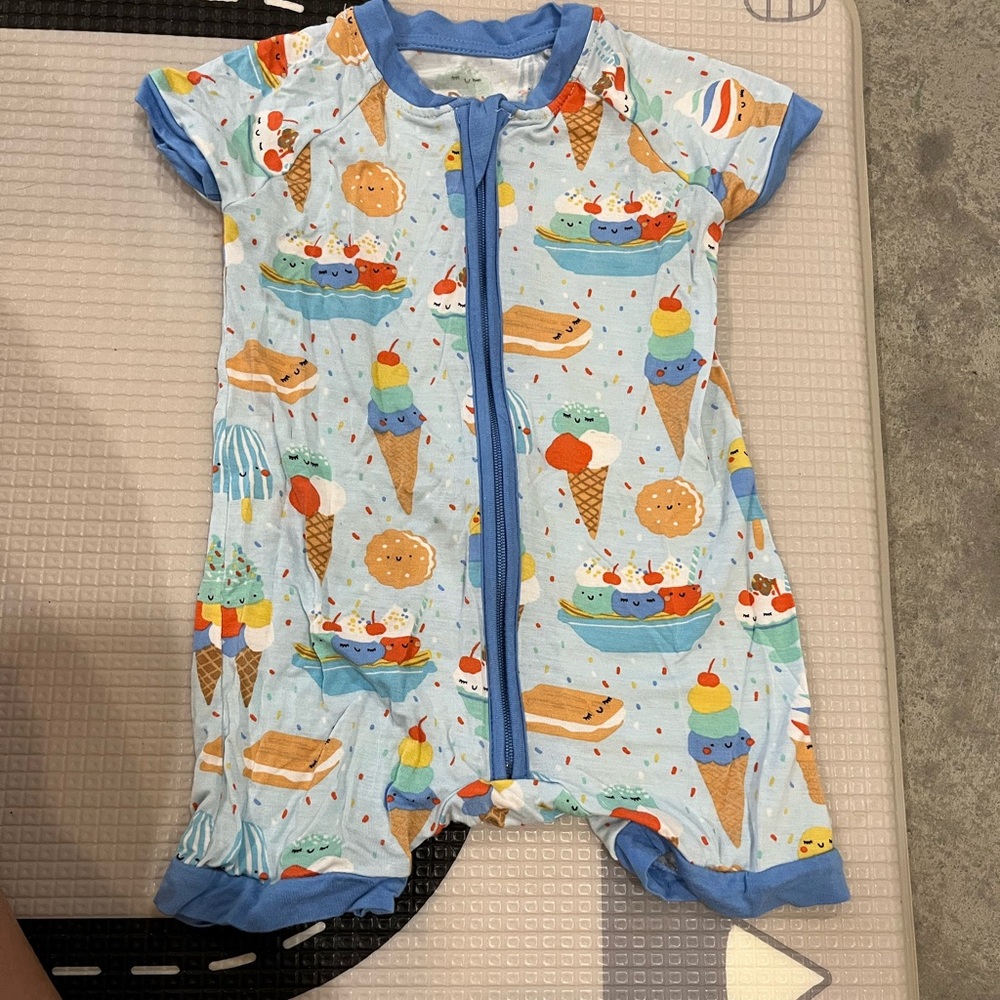 Little sleepies bamboo , blue ice cream party